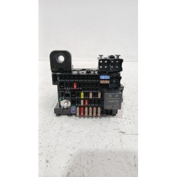 CAJA RELES / FUSIBLES 10577500 