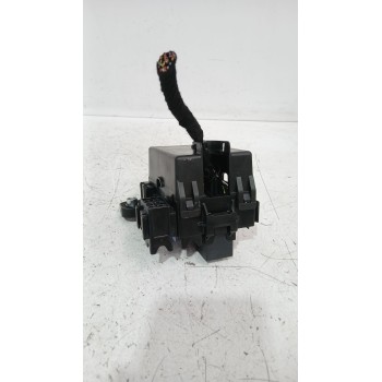 Recambio de caja reles / fusibles para mg zs suv (azs1) 1.5 vti referencia OEM IAM 10577500  