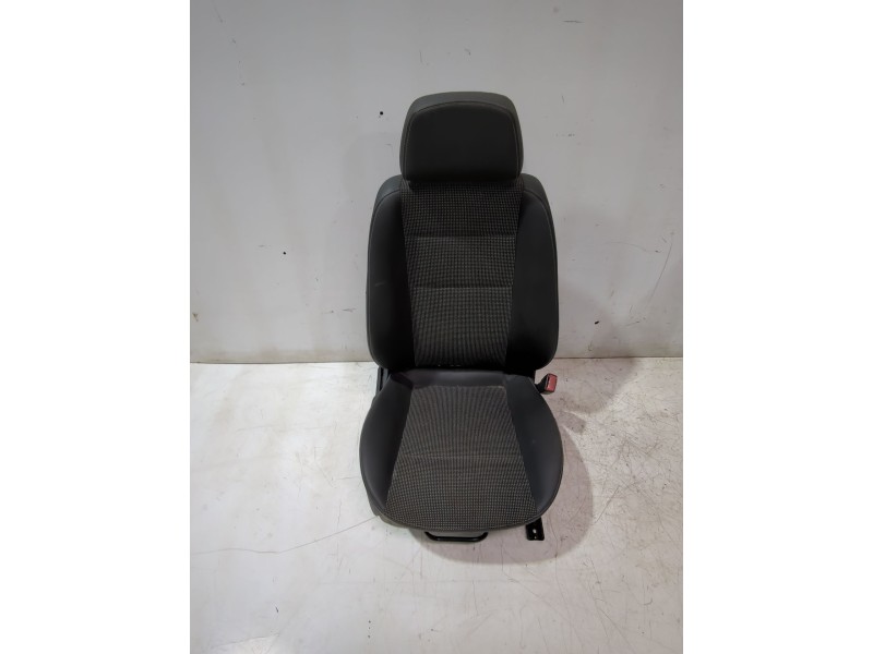 Recambio de asiento delantero derecho para opel astra h sedán (a04) 1.7 cdti (l69) referencia OEM IAM   