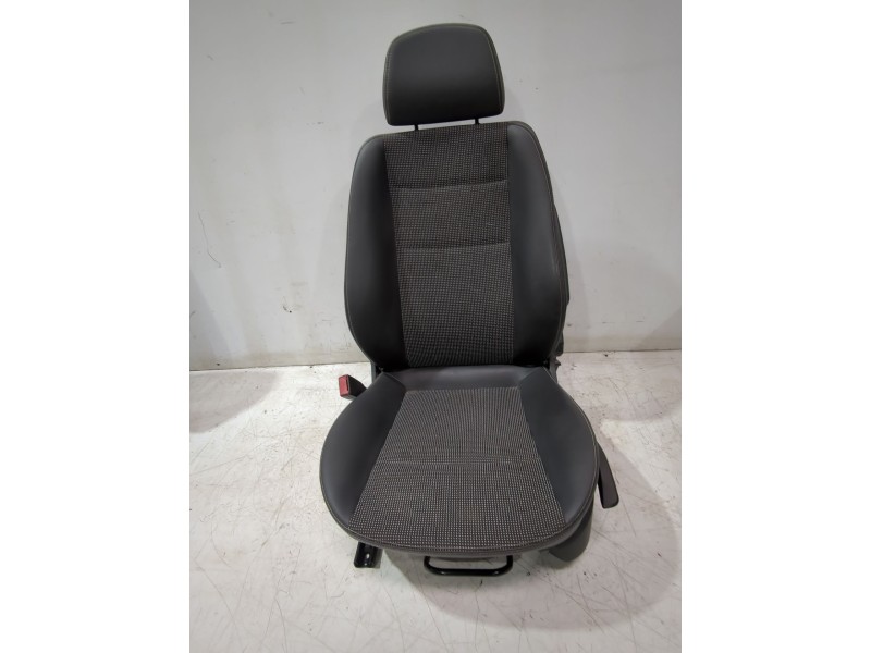 Recambio de asiento delantero izquierdo para opel astra h sedán (a04) 1.7 cdti (l69) referencia OEM IAM   