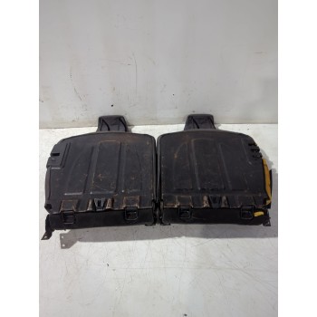Recambio de asiento trasero para peugeot 107 (pm_, pn_) 1.4 hdi referencia OEM IAM   