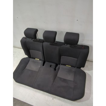Recambio de asiento trasero para toyota yaris (_p13_) 1.5 (nsp131_) referencia OEM IAM   