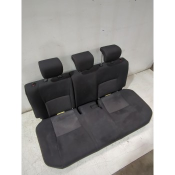 Recambio de asiento trasero para toyota yaris (_p13_) 1.5 (nsp131_) referencia OEM IAM   