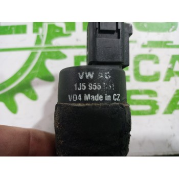 Recambio de bomba limpia para audi a6 berlina (4f2) 2.4 referencia OEM IAM 1J5955651  