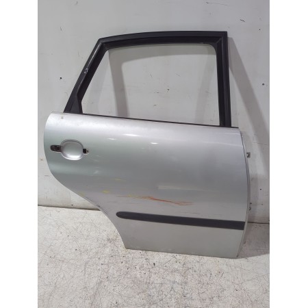 Recambio de puerta trasera derecha para seat ibiza iii (6l1) 1.4 16v referencia OEM IAM 6L4833056T  