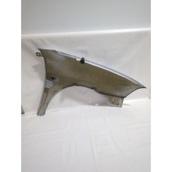 Recambio de aleta delantera izquierda para seat ibiza iii (6l1) 1.4 16v referencia OEM IAM 6L0821021C  