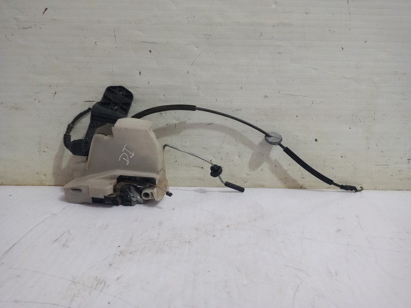 Recambio de cerradura puerta delantera izquierda para volkswagen passat berlina (3b3) advance referencia OEM IAM 3B1837015AP  