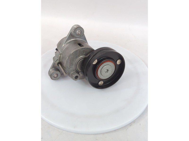 Recambio de polea tensora para opel astra g berlina referencia OEM IAM 90530547AK  