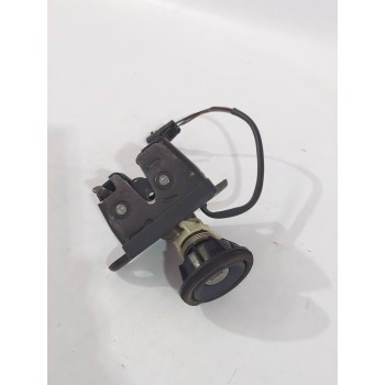 CERRADURA MALETERO / PORTON 0000051744021 