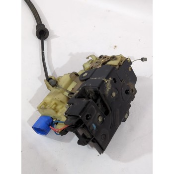 Recambio de cerradura puerta delantera derecha para seat ibiza iii (6l1) 1.4 16v referencia OEM IAM 7E1837016A  