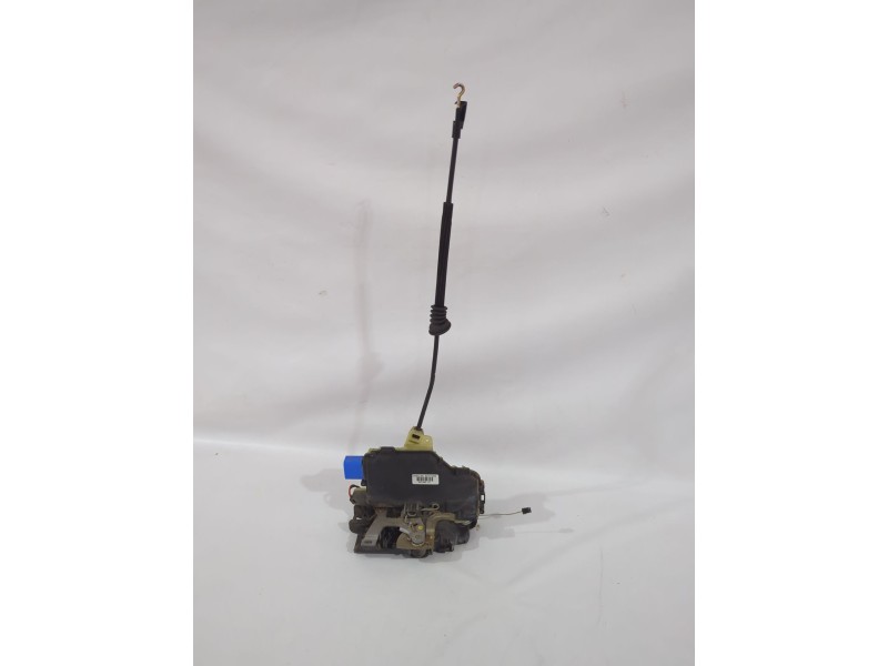 Recambio de cerradura puerta delantera izquierda para seat ibiza iii (6l1) 1.4 16v referencia OEM IAM 7E1837015A  