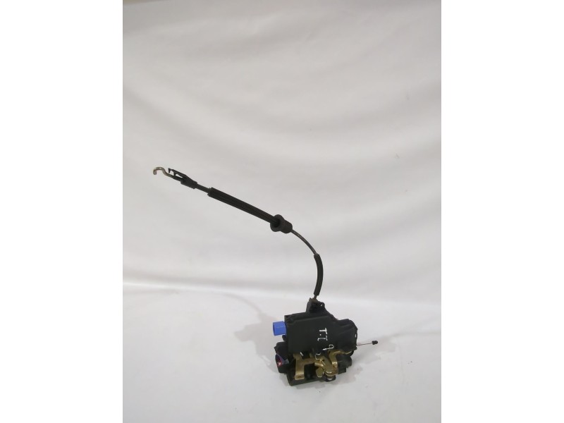 Recambio de cerradura puerta trasera izquierda para seat ibiza iii (6l1) 1.4 16v referencia OEM IAM 3B4839015AN  