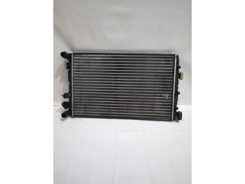 Recambio de radiador agua para seat ibiza iii (6l1) 1.4 16v referencia OEM IAM 6Q0121253R  