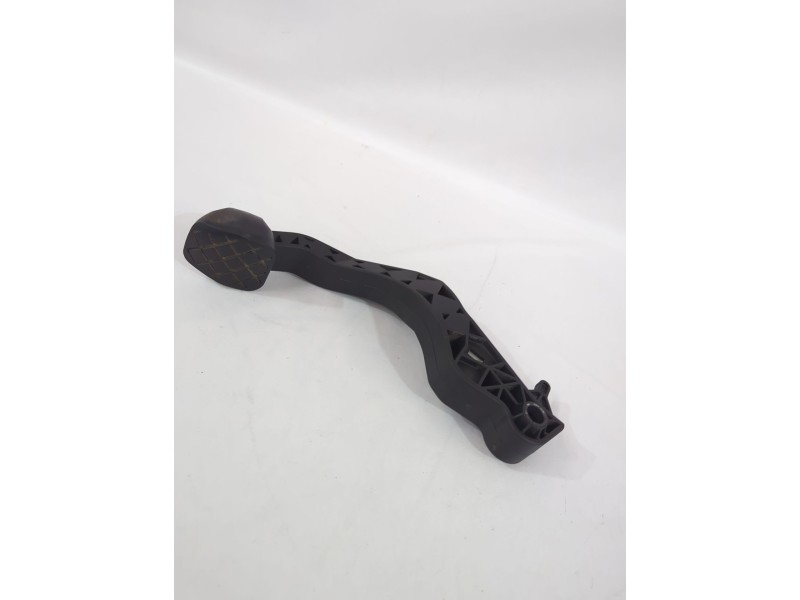 Recambio de pedal embrague para seat ibiza iii (6l1) 1.4 16v referencia OEM IAM 6Q1721321C01C  
