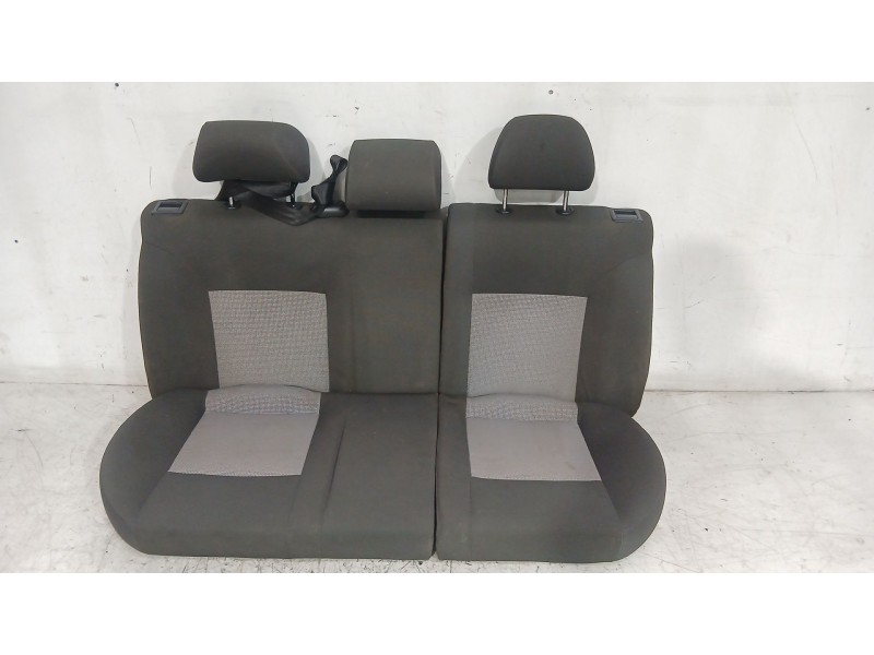 Recambio de asiento trasero para seat ibiza iii (6l1) 1.4 16v referencia OEM IAM   