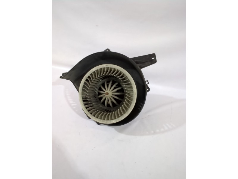 Recambio de motor calefaccion para seat ibiza iii (6l1) 1.4 16v referencia OEM IAM 6Q1820015G  