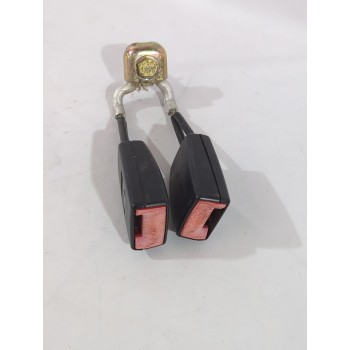 Recambio de enganche cinturon trasero central para seat ibiza iii (6l1) 1.4 16v referencia OEM IAM 6Q0857488B  