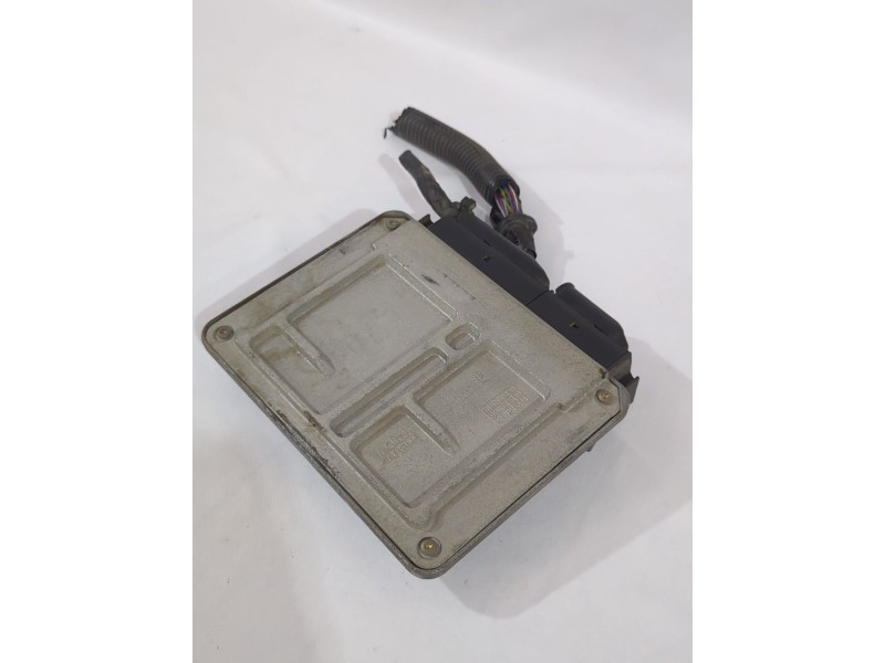Recambio de centralita motor uce para seat ibiza iii (6l1) 1.4 16v referencia OEM IAM 036906034JG  