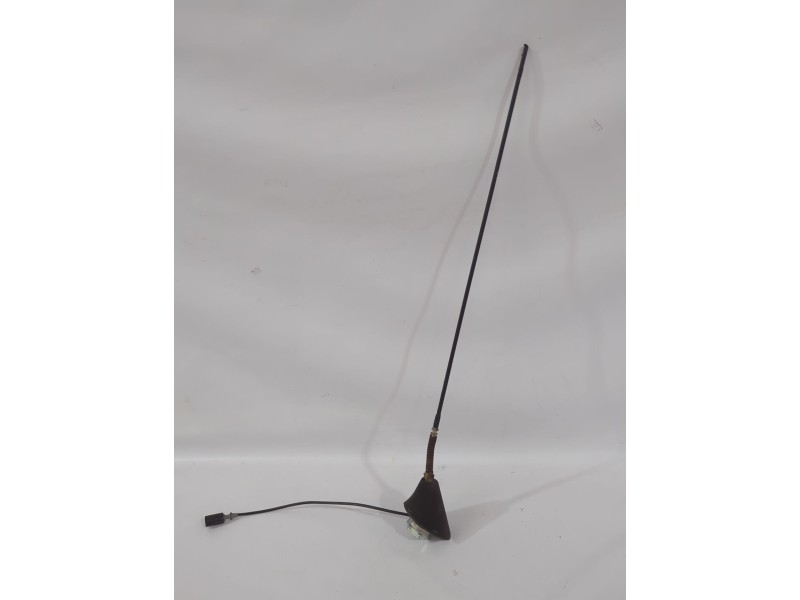 Recambio de antena para seat ibiza iii (6l1) 1.4 16v referencia OEM IAM 6J0035849  
