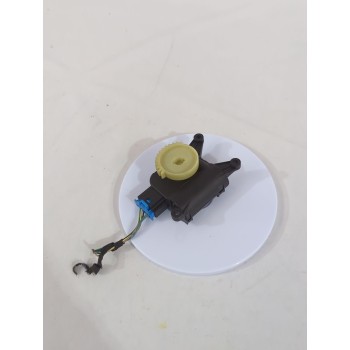 Recambio de motor apertura trampilla para seat ibiza iii (6l1) 1.4 16v referencia OEM IAM 0132801357  