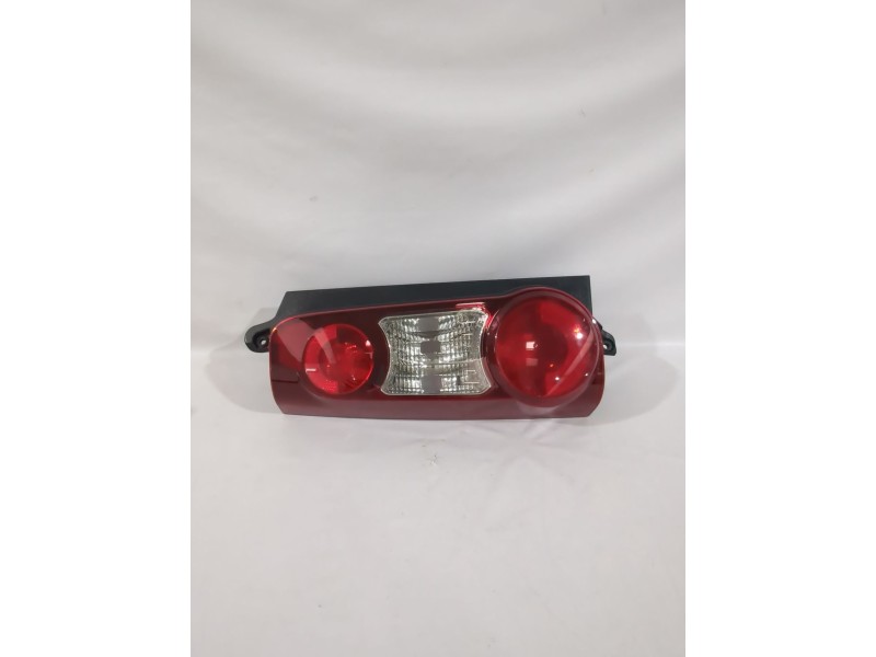 Recambio de piloto trasero izquierdo para citroën berlingo referencia OEM IAM 5521934L/9680608080  