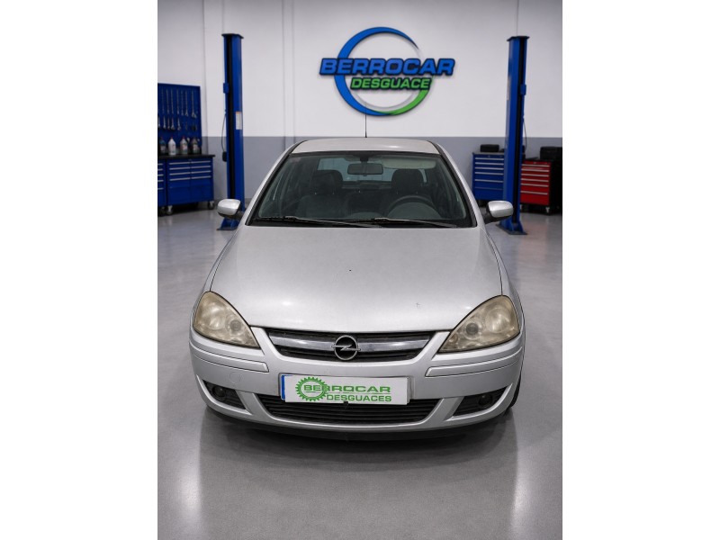 opel corsa c (x01) del año 2007