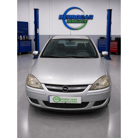 opel corsa c (x01) del año 2007