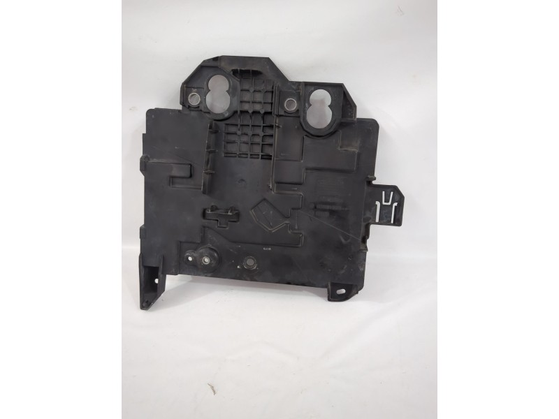 Recambio de soporte bateria para renault clio iii (br0/1, cr0/1) 1.4 16v referencia OEM IAM 8200314273  