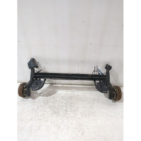 Recambio de puente trasero para renault clio iii (br0/1, cr0/1) 1.4 16v referencia OEM IAM 7701477390  