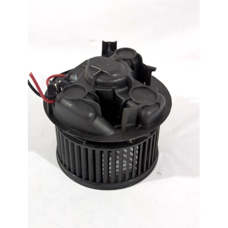 Recambio de motor calefaccion para renault clio iii (br0/1, cr0/1) 1.4 16v referencia OEM IAM 77370624  