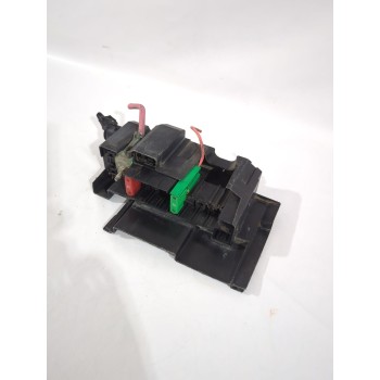 Recambio de caja reles / fusibles para renault clio iii (br0/1, cr0/1) 1.4 16v referencia OEM IAM 8200267011A  