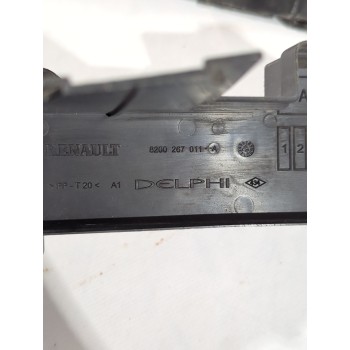 Recambio de caja reles / fusibles para renault clio iii (br0/1, cr0/1) 1.4 16v referencia OEM IAM 8200267011A  
