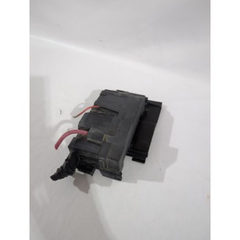 Recambio de caja reles / fusibles para renault clio iii (br0/1, cr0/1) 1.4 16v referencia OEM IAM 8200267011A  