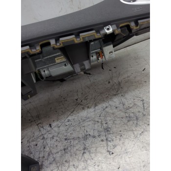 Recambio de salpicadero para renault clio iii (br0/1, cr0/1) 1.4 16v referencia OEM IAM 8200407587  