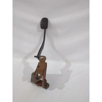 Recambio de pedal embrague para renault clio iii (br0/1, cr0/1) 1.4 16v referencia OEM IAM 8200275893  