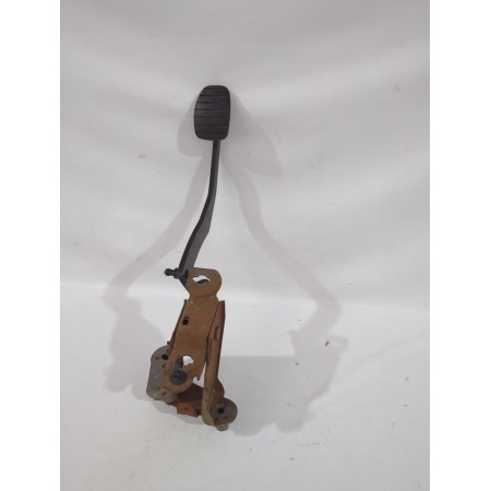 Recambio de pedal embrague para renault clio iii (br0/1, cr0/1) 1.4 16v referencia OEM IAM 8200275893  