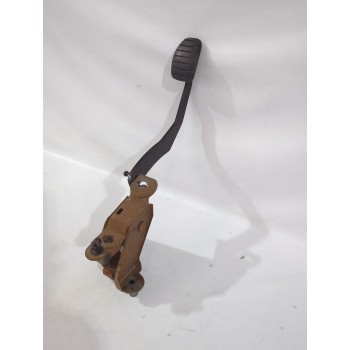 Recambio de pedal embrague para renault clio iii (br0/1, cr0/1) 1.4 16v referencia OEM IAM 8200275893  