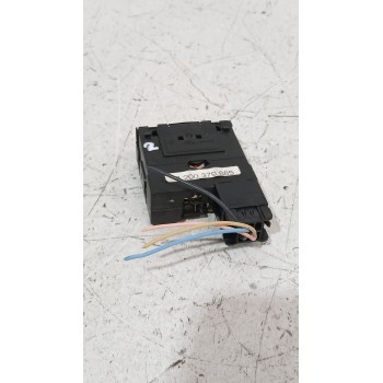 Recambio de interruptor para renault clio iii (br0/1, cr0/1) 1.4 16v referencia OEM IAM 8200379685  