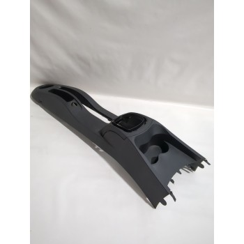 Recambio de consola central para renault clio iii (br0/1, cr0/1) 1.4 16v referencia OEM IAM 8200407985  