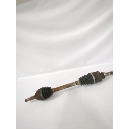Recambio de transmision delantera izquierda para renault clio iii (br0/1, cr0/1) 1.4 16v referencia OEM IAM 7711368512  