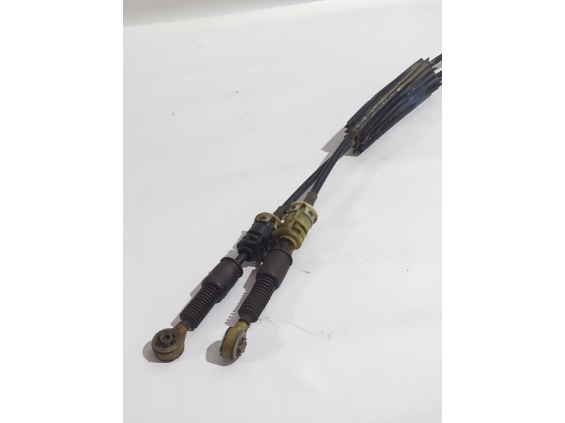 Recambio de palanca cambio para renault clio iii (br0/1, cr0/1) 1.4 16v referencia OEM IAM 8200755868  