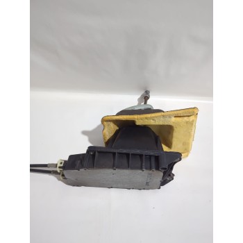 Recambio de palanca cambio para renault clio iii (br0/1, cr0/1) 1.4 16v referencia OEM IAM 8200755868  