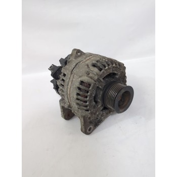 Recambio de alternador para renault clio iii (br0/1, cr0/1) 1.4 16v referencia OEM IAM 8200660025  
