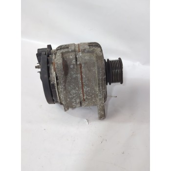 Recambio de alternador para renault clio iii (br0/1, cr0/1) 1.4 16v referencia OEM IAM 8200660025  