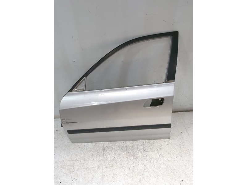 Recambio de puerta delantera izquierda para hyundai elantra (xd) 2.0 crdi cat referencia OEM IAM 760032D042  