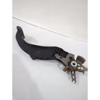 Recambio de pedal embrague para opel astra j sedán 1.7 cdti (69) referencia OEM IAM 13331937  