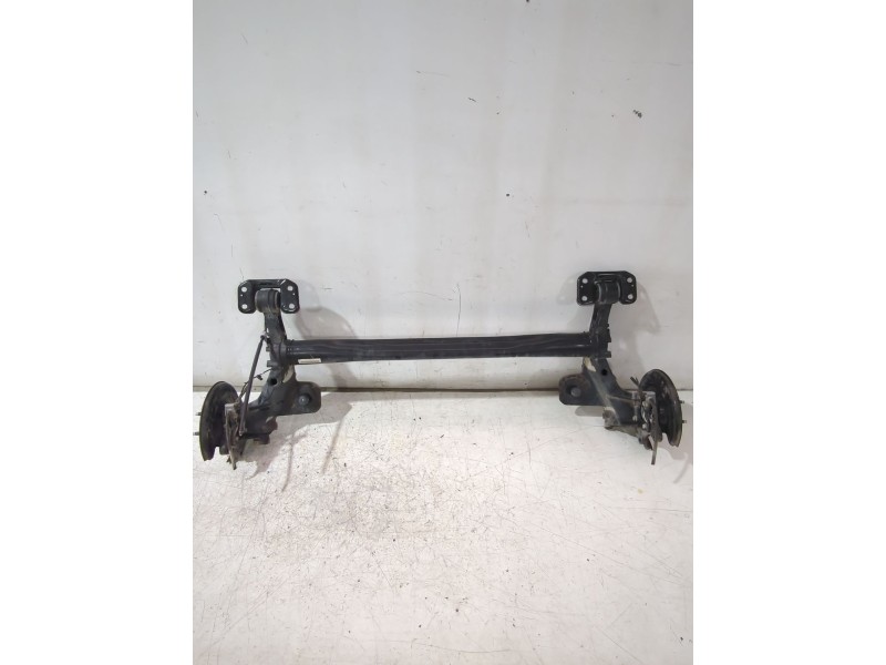 Recambio de puente trasero para opel astra j sedán 1.7 cdti (69) referencia OEM IAM 402031  