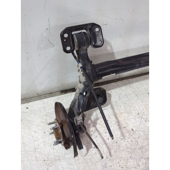 Recambio de puente trasero para opel astra j sedán 1.7 cdti (69) referencia OEM IAM 402031  