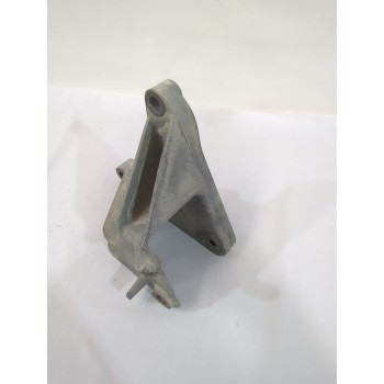 Recambio de soporte motor para opel astra j sedán 1.7 cdti (69) referencia OEM IAM 13248664  