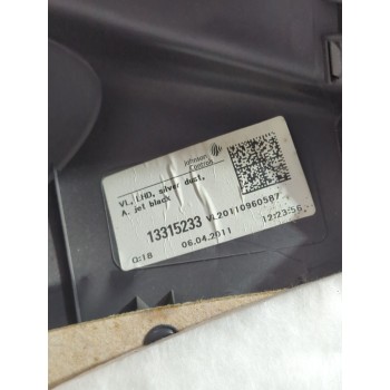 Recambio de guarnecido puerta delantera izquierda para opel astra j sedán 1.7 cdti (69) referencia OEM IAM 13315233  